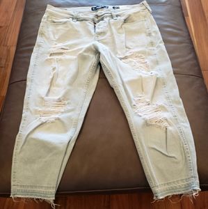 Hollister 13s Jean's light blue, ripped